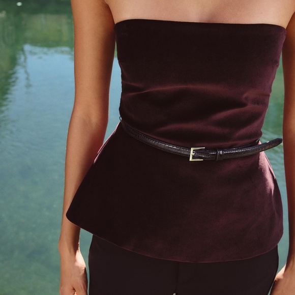 SOLD‼️ zara belt velvet top - Picture 3 of 4